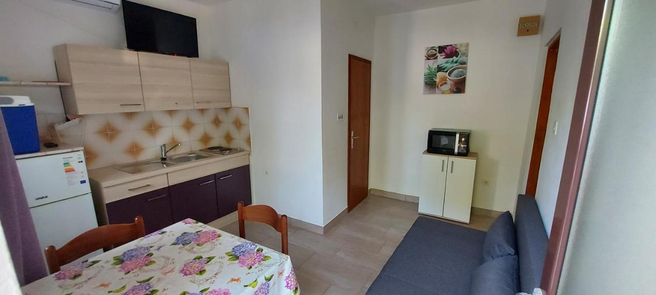 Apartment Gligora Мандре Екстер'єр фото